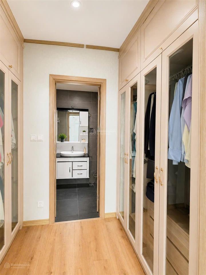 Siêu sale 143m2 chỉ còn hơn 11 tỷ, siêu hoa hậu tìm chủ mới thiện chí (sale nhanh ạ)