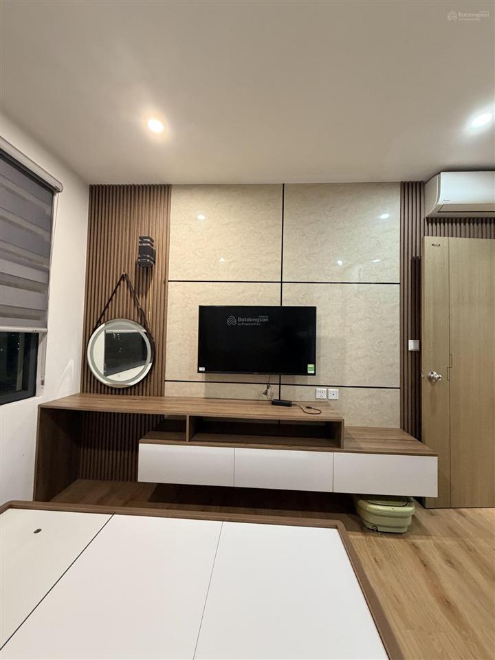 Chính chủ cho thuê 2 ngủ đủ đồ 100m2 căn góc tại pandora