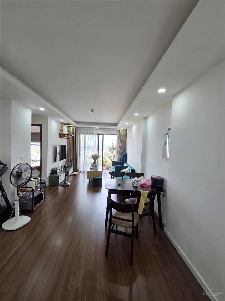 Giá 1011tr đầy đủ đồ, giá sinh viên, cập nhật quỹ căn cho thuê tại green park trần thủ độ alo em ạ