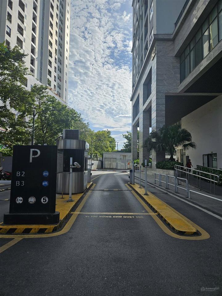 Giá 1011tr đầy đủ đồ, giá sinh viên, cập nhật quỹ căn cho thuê tại green park trần thủ độ alo em ạ