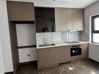 Nhà mới tầng trung view thoáng thiết kế 2 phòng ngủ, 1 khách, 1 bếp nội thất điều hòa âm trần ib ạ
