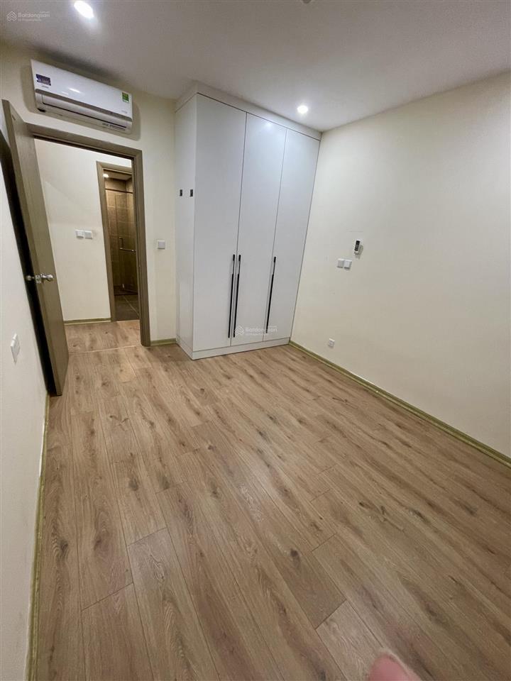 Siêu rẻ chỉ 13tr cho thuê căn hộ 82m2 nội thất cơ bản thuộc loại hiếm tại pandora