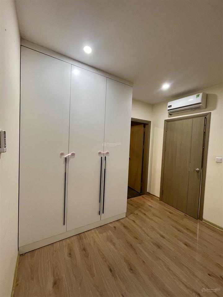 Siêu rẻ chỉ 13tr cho thuê căn hộ 82m2 nội thất cơ bản thuộc loại hiếm tại pandora