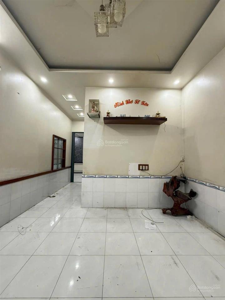 Bán nhà phường tam hiệp còn mới vị trí đẹp giá tốt