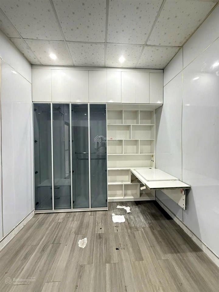 Bán nhà phường tam hiệp còn mới vị trí đẹp giá tốt