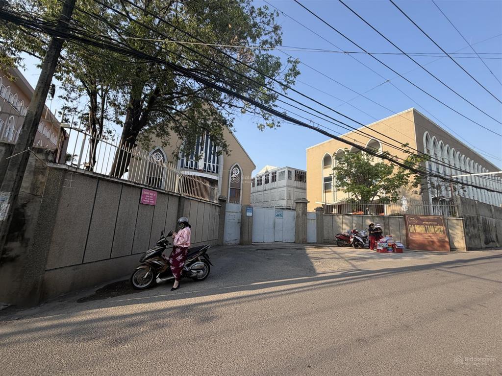 Nhà bán giáo xứ đa minh phường tam hiệp còn mới 0948 128 ***