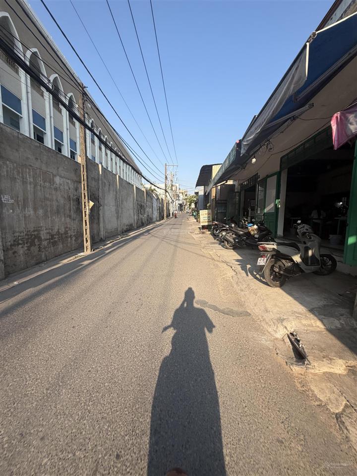 Nhà bán giáo xứ đa minh phường tam hiệp còn mới 0948 128 ***