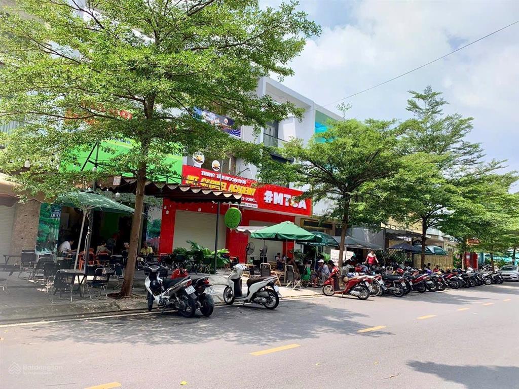 Bán gấp nhà mặt tiền đang kinh doanh cho thuê 20tr/1 tháng giá tốt nhất khu vực