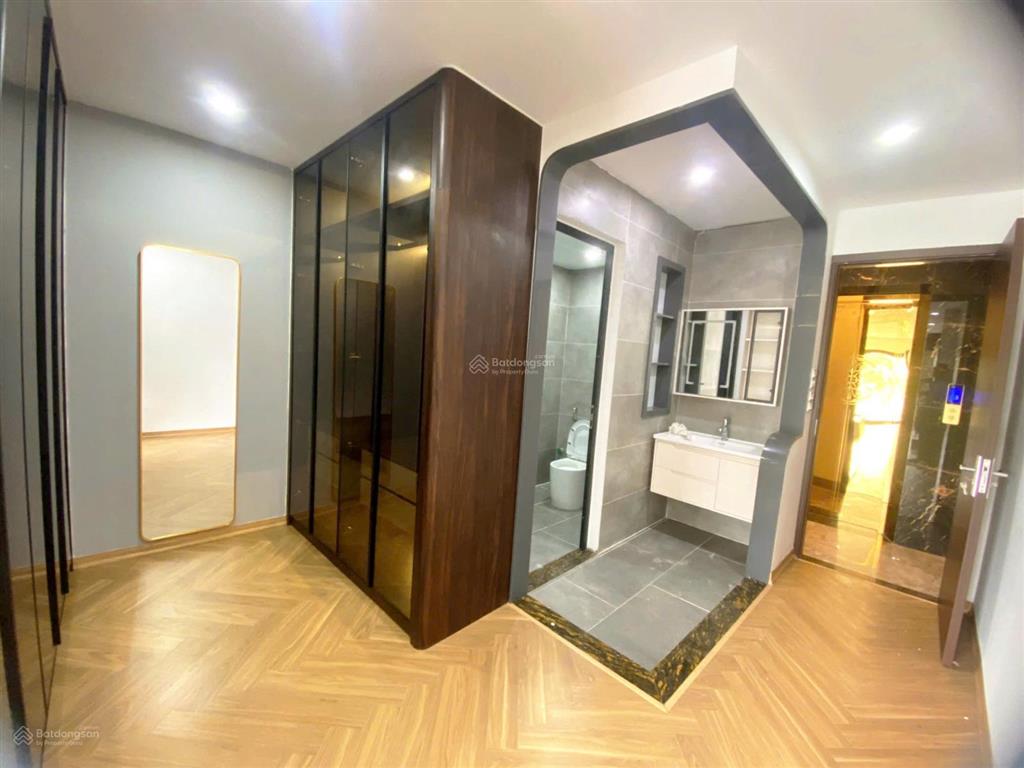 Chính chủ bán nhà 60m2 mới 100% tại bát khối long biên hà nội