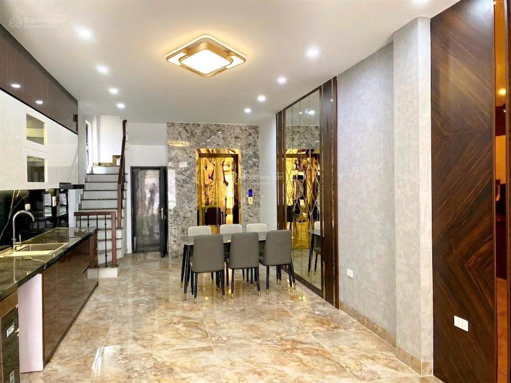 Chính chủ bán nhà 60m2 mới 100% tại bát khối long biên hà nội