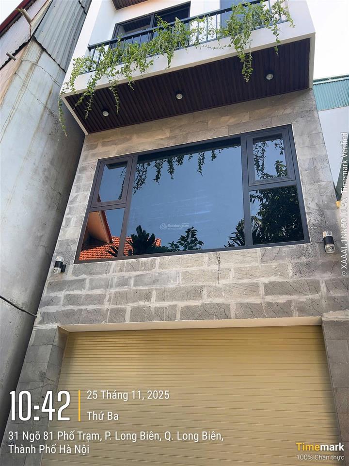 Chính chủ bán nhà xây 7 tầng thang máy mới 100%full nội thất tại phố trạm  long biên  hà nội
