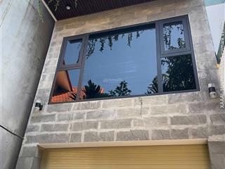 Chính chủ bán nhà xây 7 tầng thang máy mới 100%full nội thất tại phố trạm  long biên  hà nội