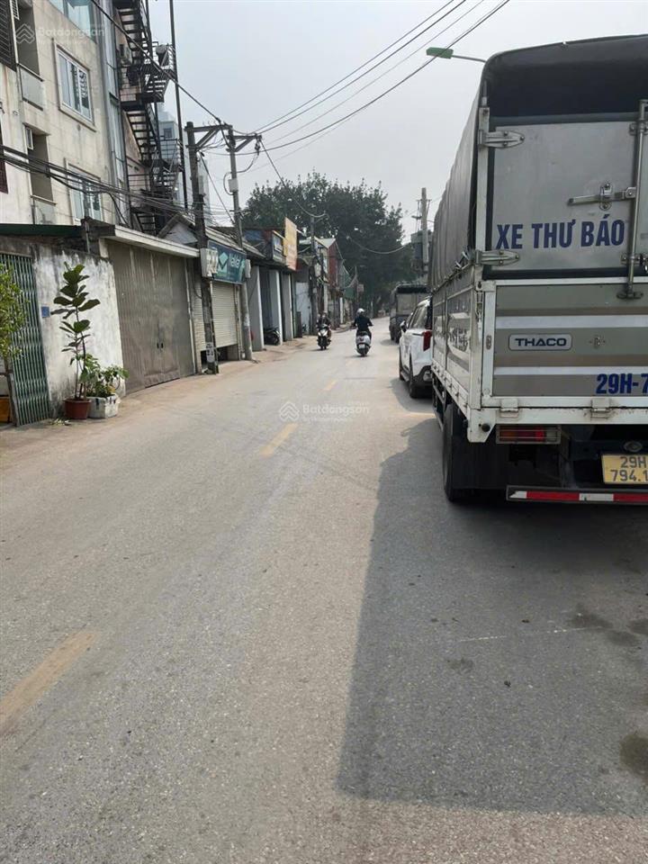Đất mặt bát khối  long biên  hà nội. chính chủ bán 100m2 đất phố trạm