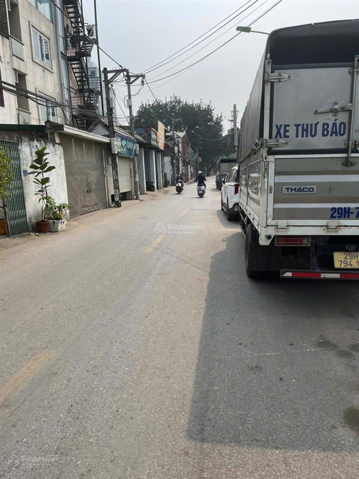 Đất mặt bát khối  long biên  hà nội. chính chủ bán 100m2 đất phố trạm