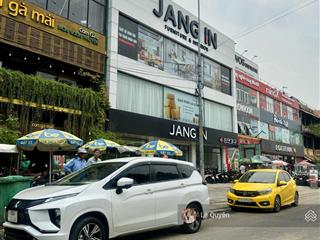 Vị trí kim cương ,căn duy nhất 4 tầng đường song hành 4 tầng dt 15x20 300m2  hđt 350tr/1tháng