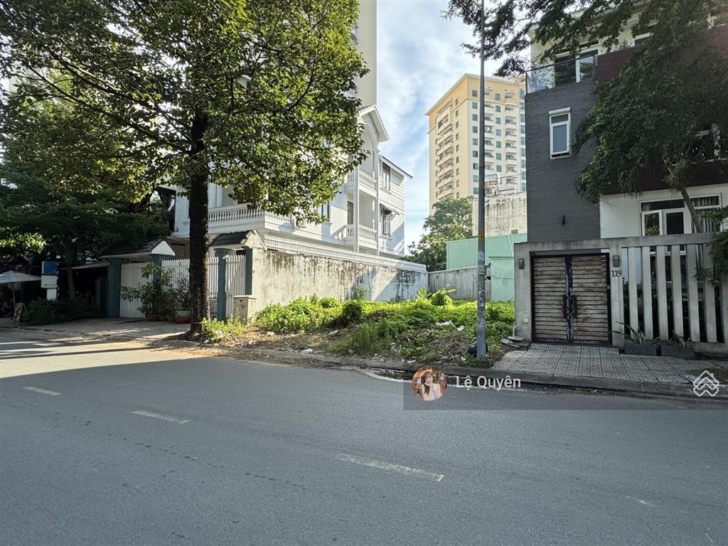 Đất biệt thự đẹp giá tốt 50 tỷ bán gấp  dt 10x20 200m2 đường dương văn an phường an phú  quận 2