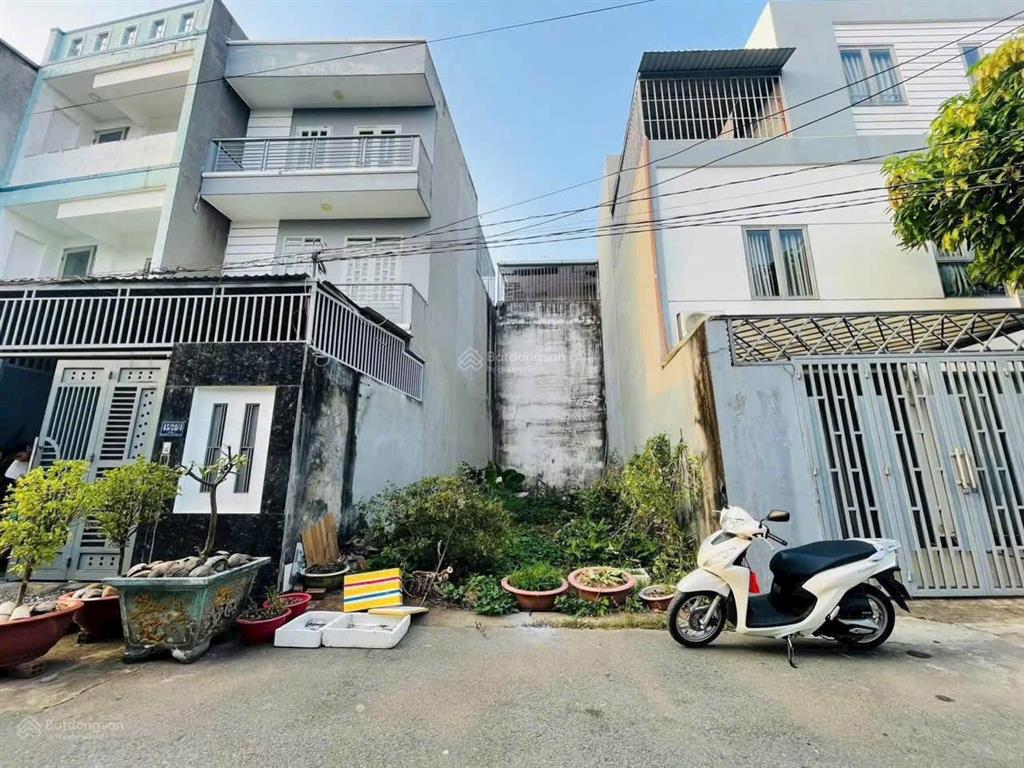 Bán đất đẹp đường xe hơi đường số 7 long trường, quận 9!