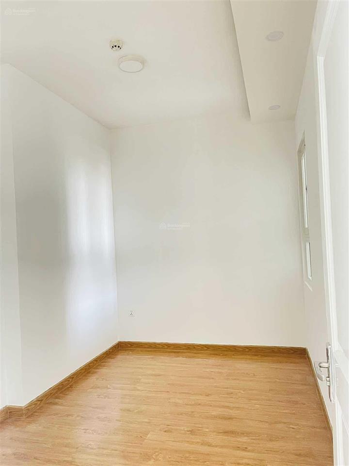 Một căn duy nhất, bán căn 2pn 70m giá 3.480tỷ nhà trống công chứng nhận nhà c/c moonlight boulevard