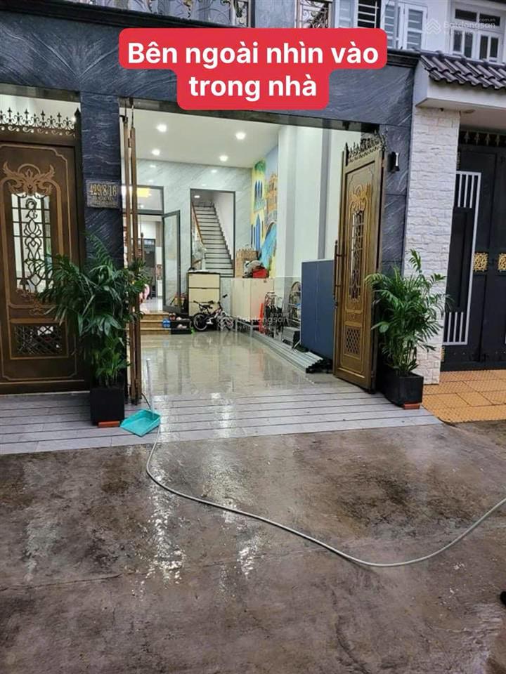 Chính chủ bán nhà q12 hẻm ôtô 8m tô ngọc vân 101m2 4tầng4pn6wc, nội thất có sẵn, hộ trợ vay cao.