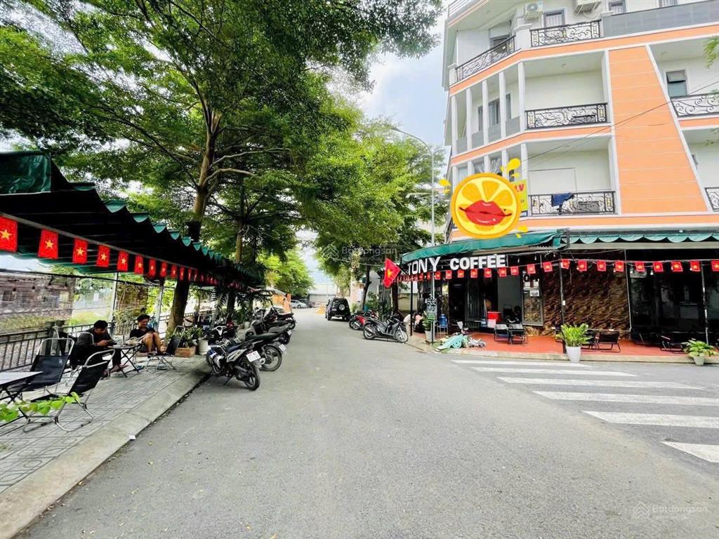 Bán căn hộ dịch vụ góc 2 mặt tiền đang cho thuê 40 triệu/tháng, mặt tiền rạch thoáng mát