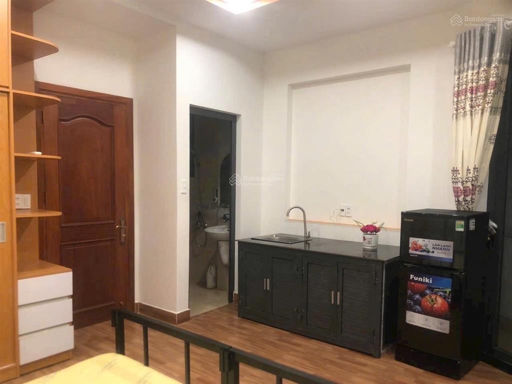 Bán căn hộ dịch vụ góc 2 mặt tiền đang cho thuê 40 triệu/tháng, mặt tiền rạch thoáng mát
