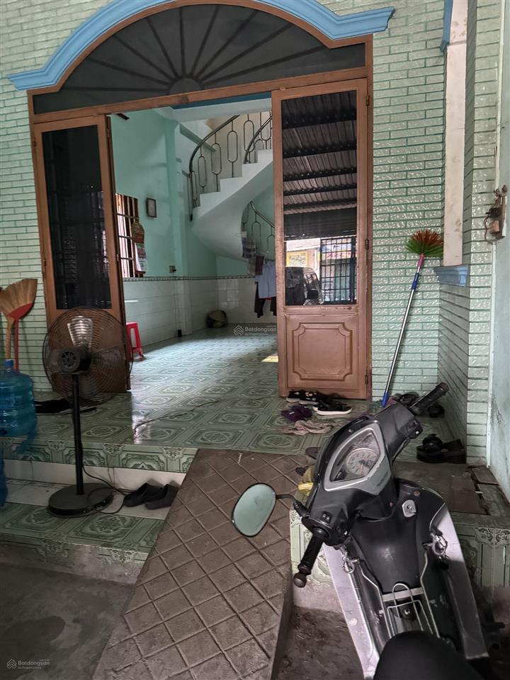 Cho thuê nhà riêng 88f đường bùi công trừng, 12 triệu vnd, 100m2, 4pn, 2wc, đầy đủ