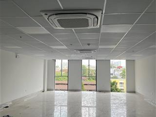 Hàng cực hiếm, cho thuê tòa văn phòng vừa xây mới cứng ngay khuất duy tiến.  0988 476 ***