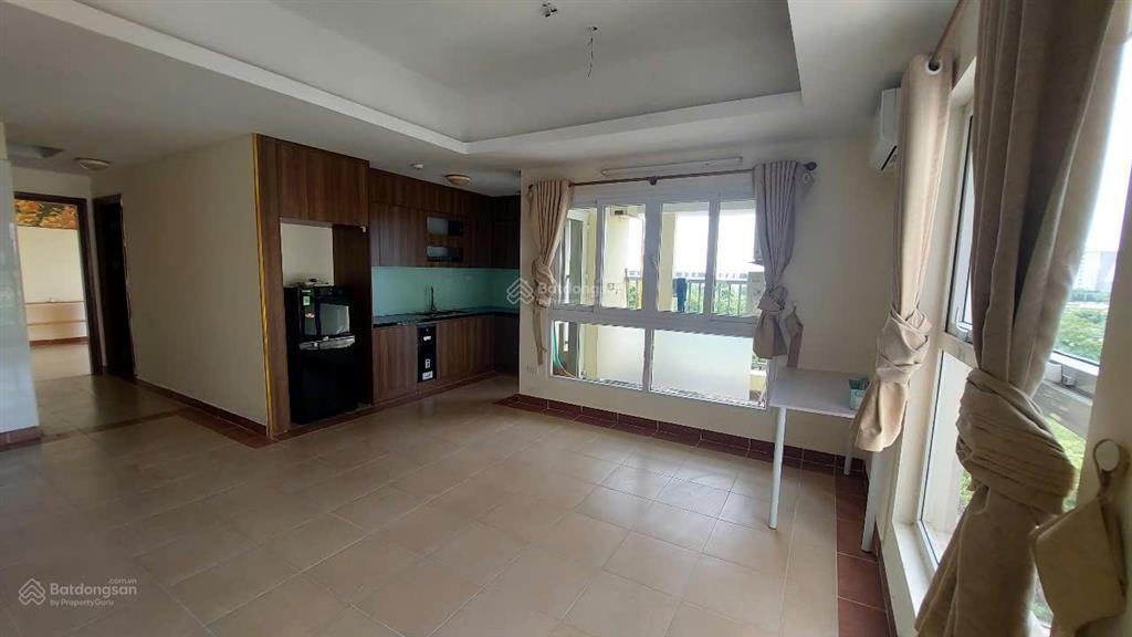 Chính chủ cần bán căn góc 83.3m2 chung cư the spark dương nội.  0988 476 ***