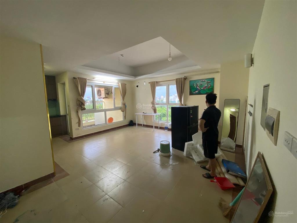 Chính chủ cần bán căn góc 83.3m2 chung cư the spark dương nội.  0988 476 ***