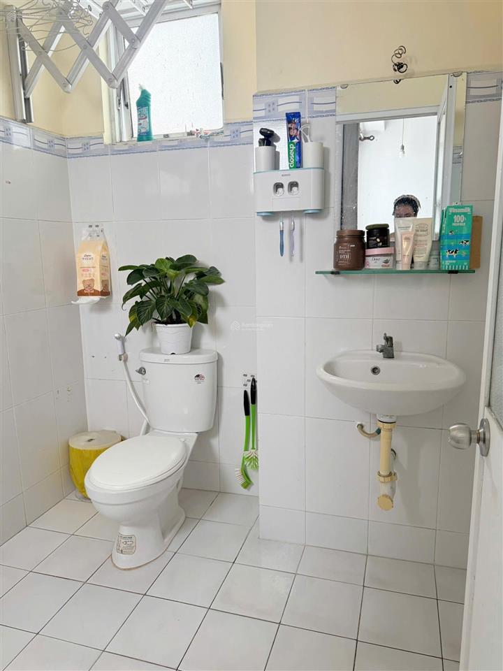 Bán cc 2pn 2wc giá cực chất tại chung cư lê thành twin, 198a mã lò, 70m2, bình tân, hcm
