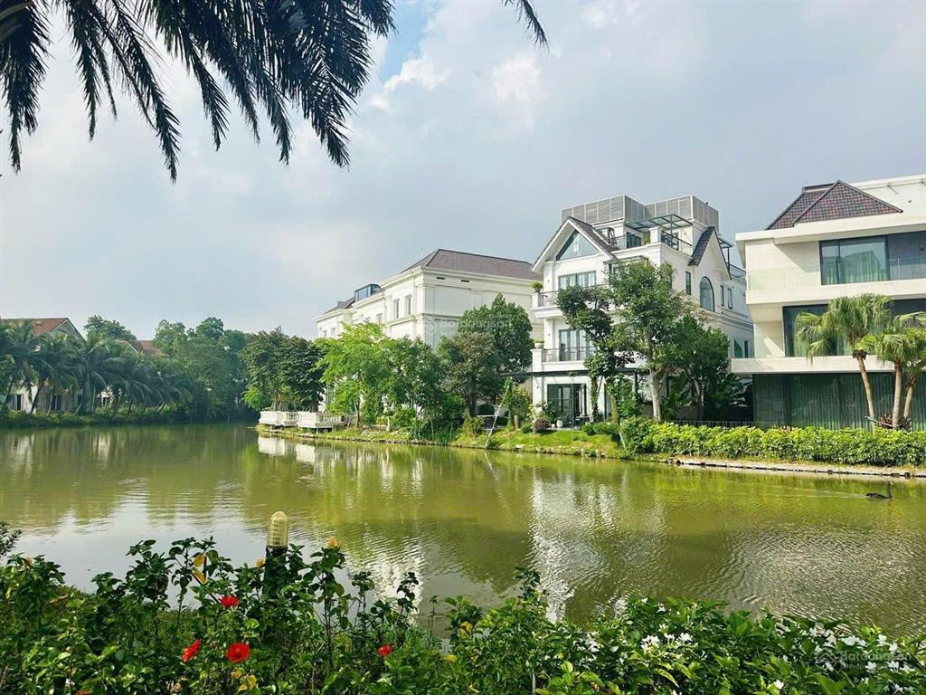 Hiếm! biệt thự vinhomes riverside  181m2  view sông giá tốt