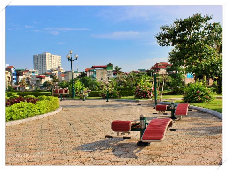 Hạ sốc 168m2 đất ngay sát hồ thạch bàn, long biên