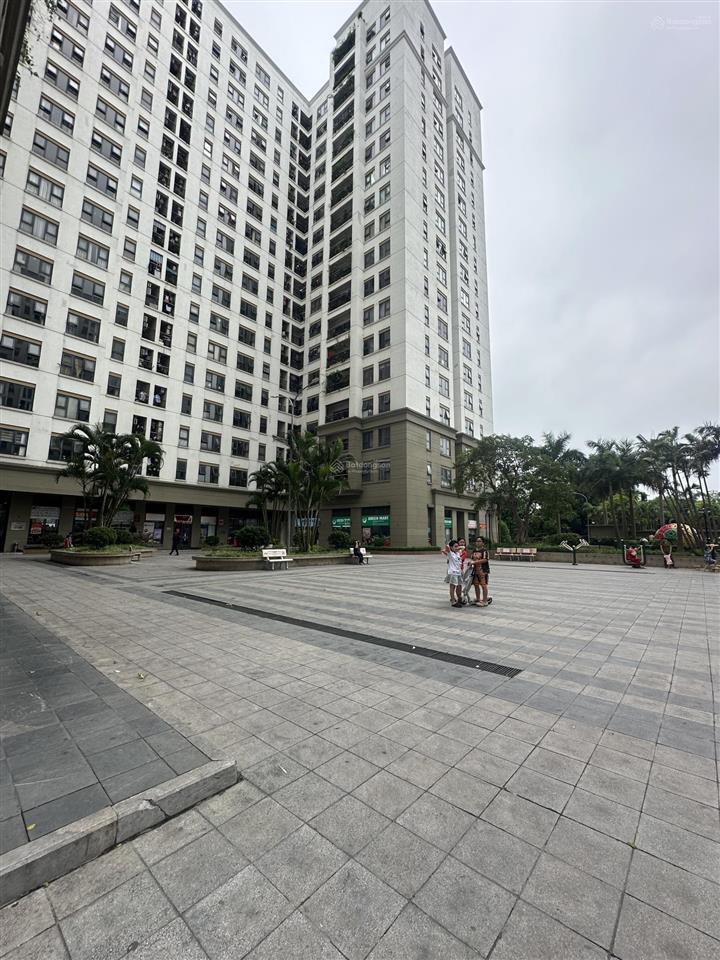 Chính chủ cần bán gấp 2pn + 2wc homesland thượng thanh long biên.
