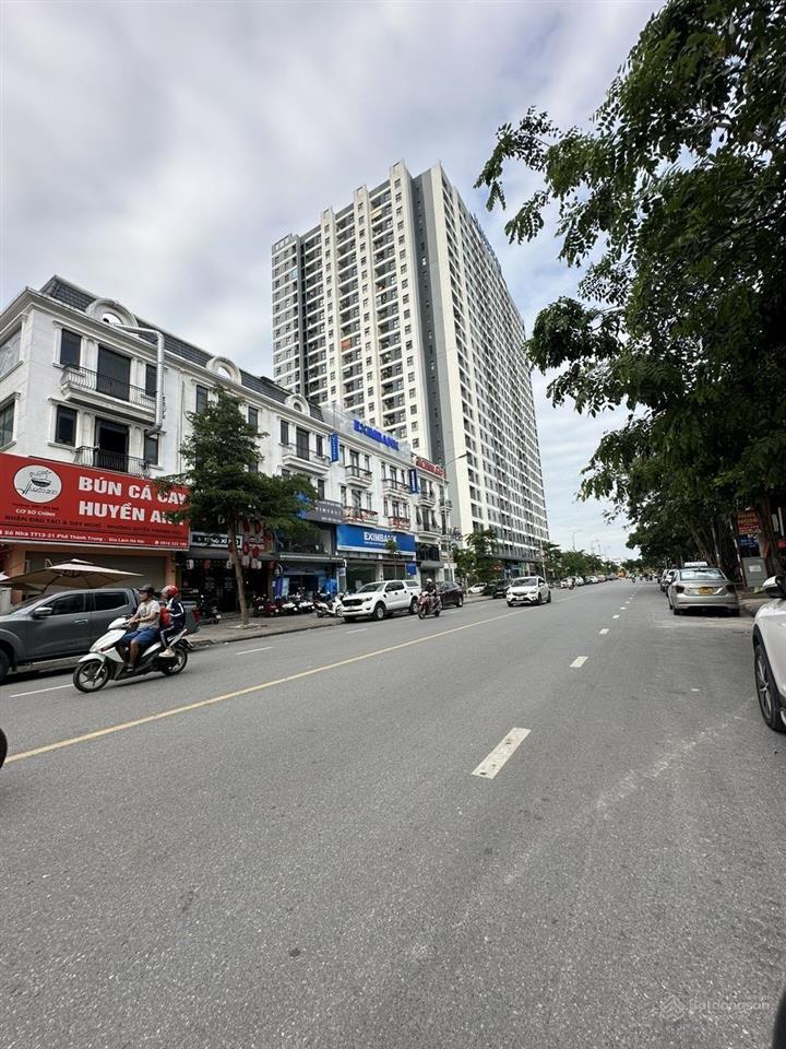 Bán nhà mặt phố kinh doanh khu 31ha trâu quỳ gia lâm. kinh doanh mọi loại hình