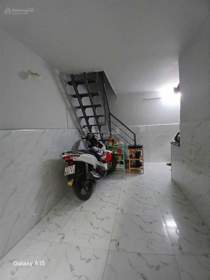 Đường vườn lài ô tô tải cách nhà 10m  gần chợ vườn lài an phú đông quận 12 nhà vào ở ngay  5x9