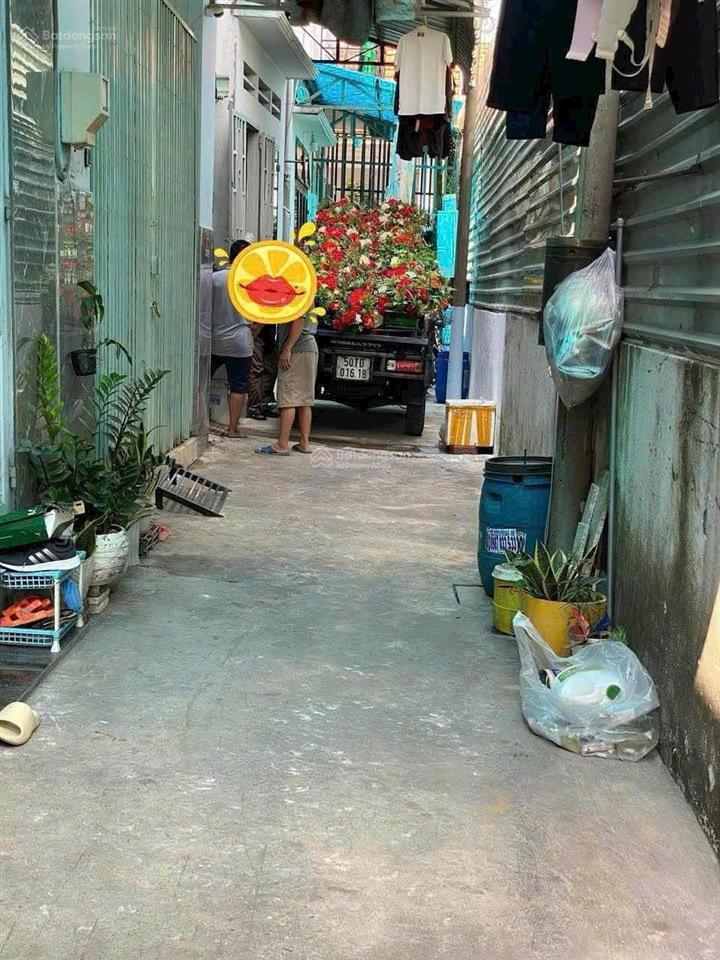 Đường vườn lài ô tô tải cách nhà 10m  gần chợ vườn lài an phú đông quận 12 nhà vào ở ngay  5x9