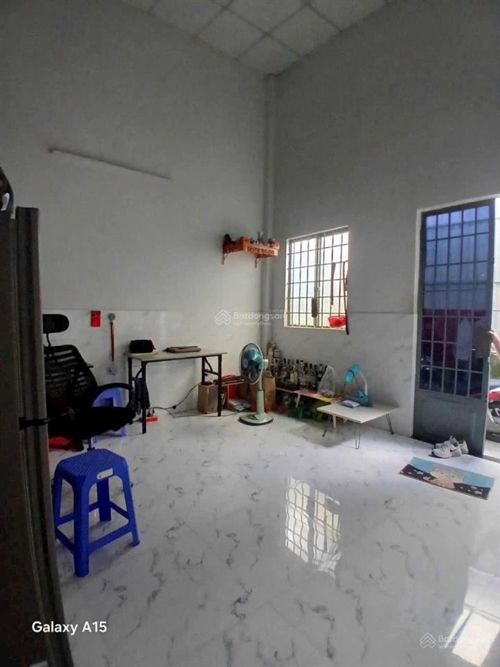 Đường vườn lài ô tô tải cách nhà 10m  gần chợ vườn lài an phú đông quận 12 nhà vào ở ngay  5x9