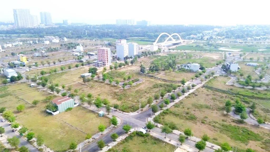 Bán lô đường 10,5m sentosa cực đẹp. giá chỉ 3,6 tỷ