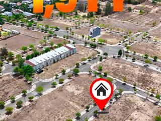 Đường trải nhựa 5.5m 80m2 cách fpt 4km giá chỉ 1 tỷ 9