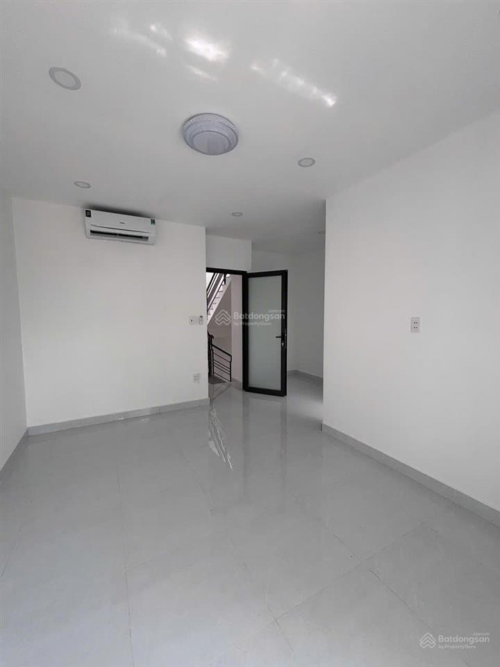 Cho thuê nhà phố lovera park  75m²  4pn, 4wc. giá 11 triệu/tháng