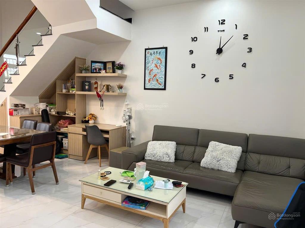 Bán nhanh nhà phố lovera park  full nội thất  nhà mới 100%