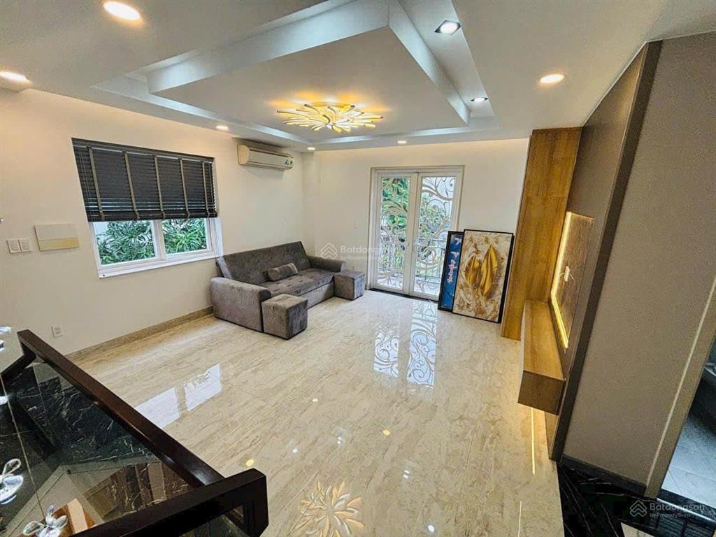 Bán biệt thự lovera park, trịnh quang nghị, 8,5 tỷ, 105 m2, đẹp, nhiều tiện ích