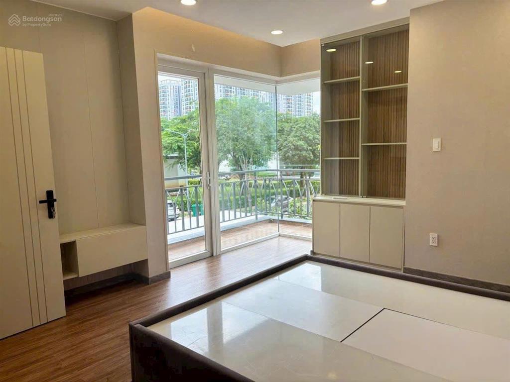 Bán biệt thự lovera park, trịnh quang nghị, 8,5 tỷ, 105 m2, đẹp, nhiều tiện ích