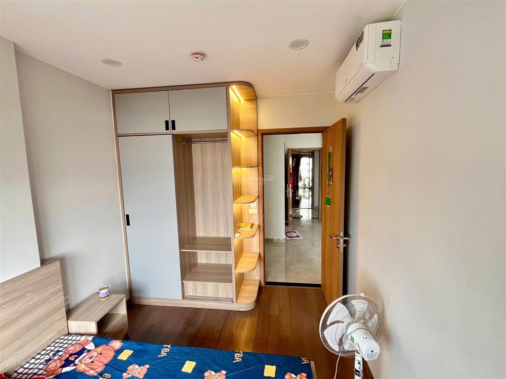 Tôi chính chủ bán căn 1pn legacy tầng trung full nội thất  chỉ xách vali vào ở ngay 0798 776 ***