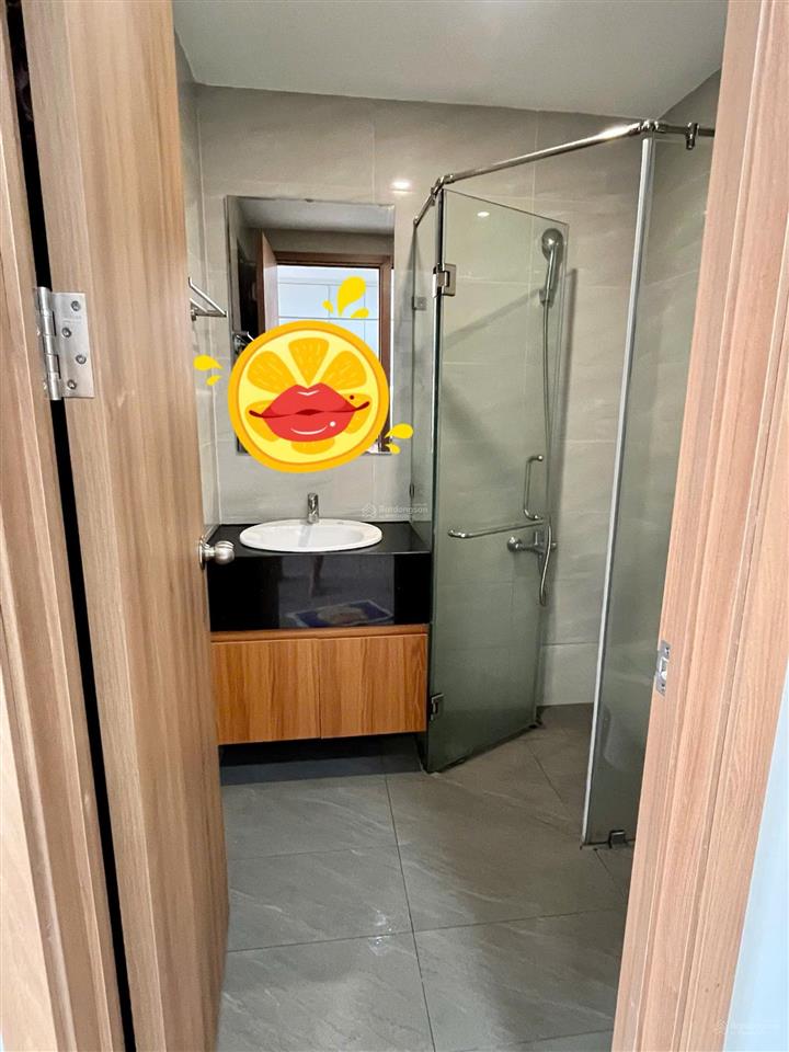 Tôi chính chủ bán căn 1pn legacy tầng trung full nội thất  chỉ xách vali vào ở ngay 0798 776 ***