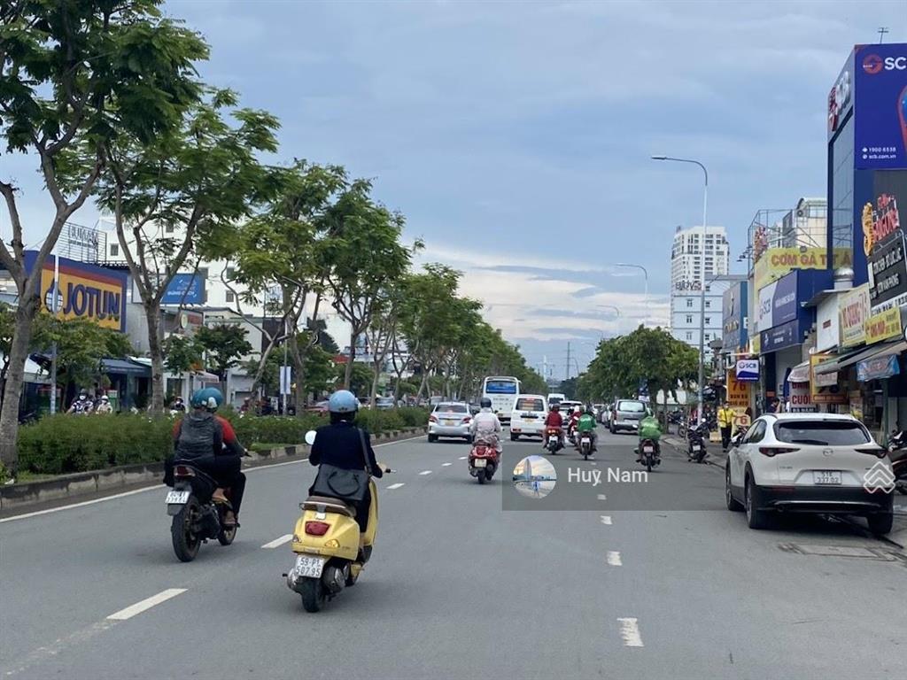 42 tỷ sở hữu siêu phẩm căn góc 2 mặt tiền trục đường thương hiệu trần não  5x20m  thuê 110tr/th