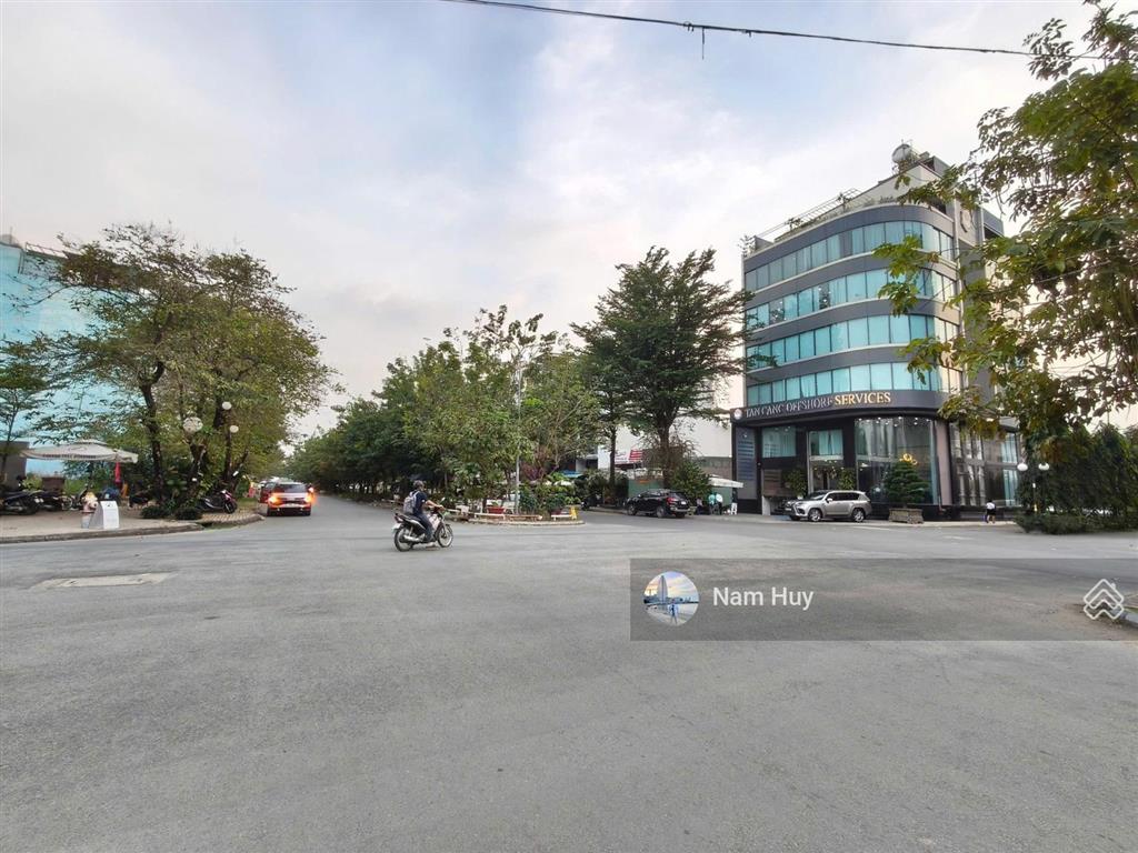 Siêu phẩm  building hầm 6 tầng mt đường trương văn bang  5x21m  cho thuê 70tr/th  giá chỉ 35 tỷ