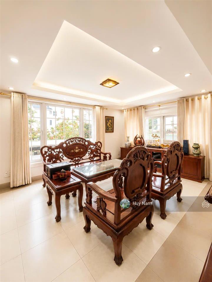 Biệt thự góc 2 mặt tiền cực đẹp đường út trà ôn  gia hoà  quận 9  12x16m  4 tầng áp mái  24 tỷ
