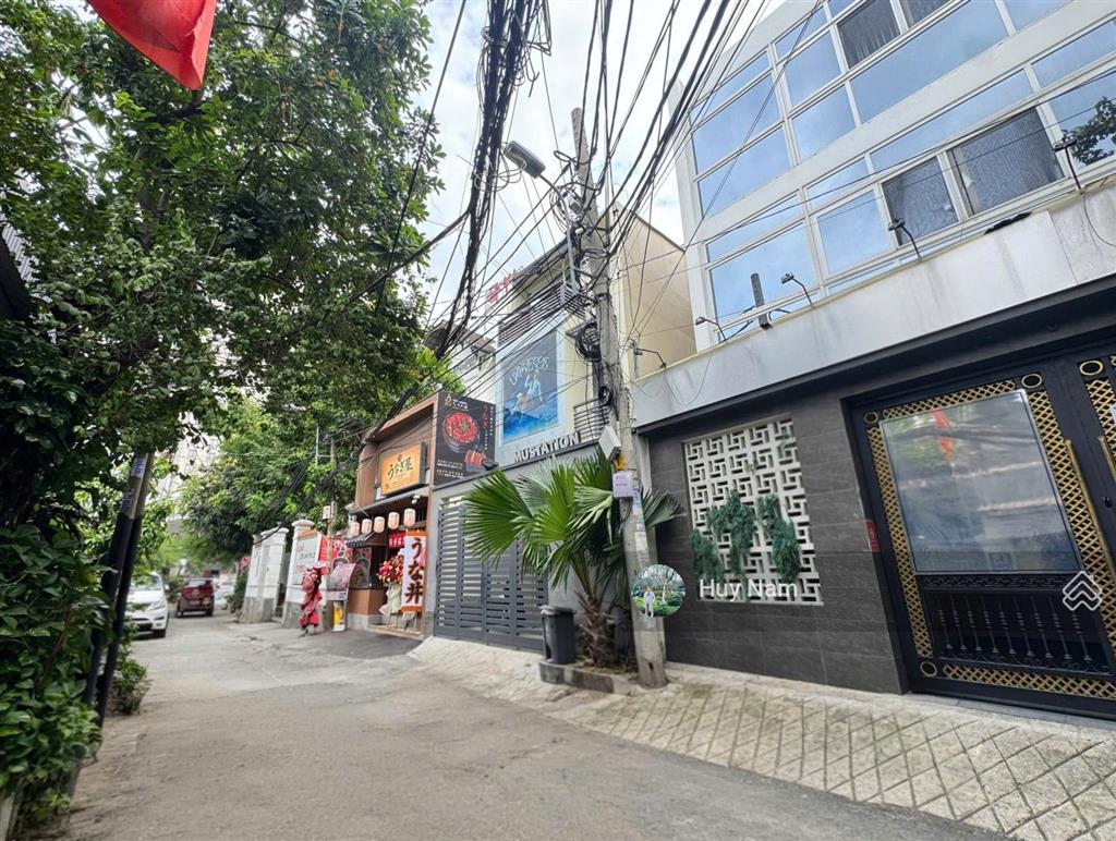 Cho thuê nhà mặt tiền đường số 9 thảo điền  6.1x18m  trệt 2 lầu  giá 75tr/tháng