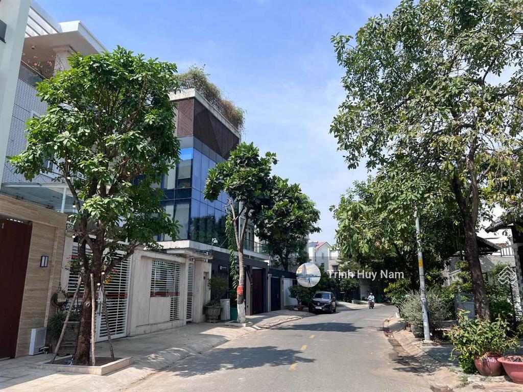 Chính chủ cần bán biệt thự hầm 4 tầng  10 x 20m  ngay công viên cao đức lân  an phú  giá 49 tỷ
